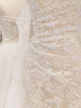 London | Romantic wedding gown