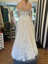 Off The Shoulder Romantic Bridal Robe