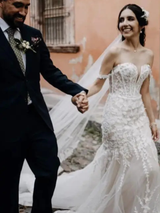 Sexy V-neck Mermaid Wedding Dress With Detachable Train