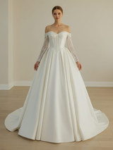 Classic Wedding Gown With Detachable Train